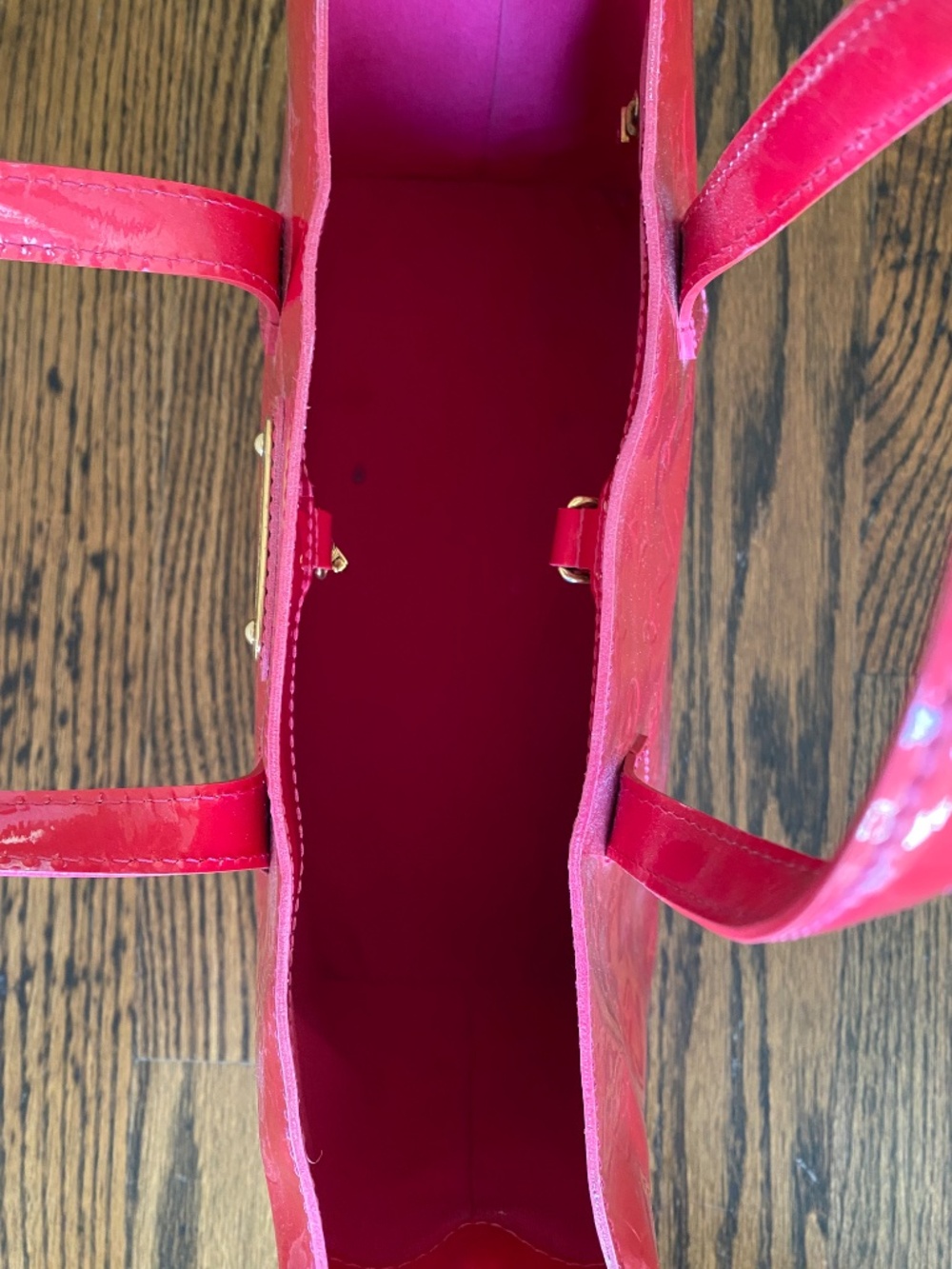 Louis Vuitton Vernis Monogram Wilsher Bag PM - Picture 2 of 3